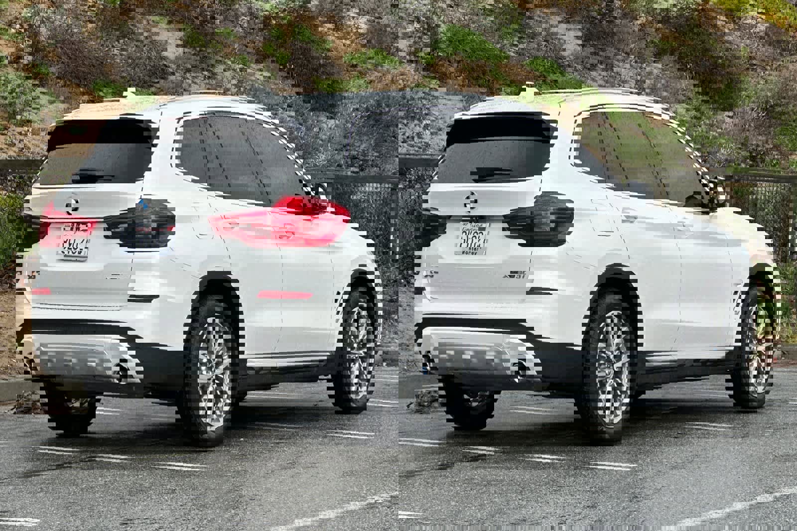 Used 2019 BMW X3 xDrive30i w/ Driving Assistance Package image 2