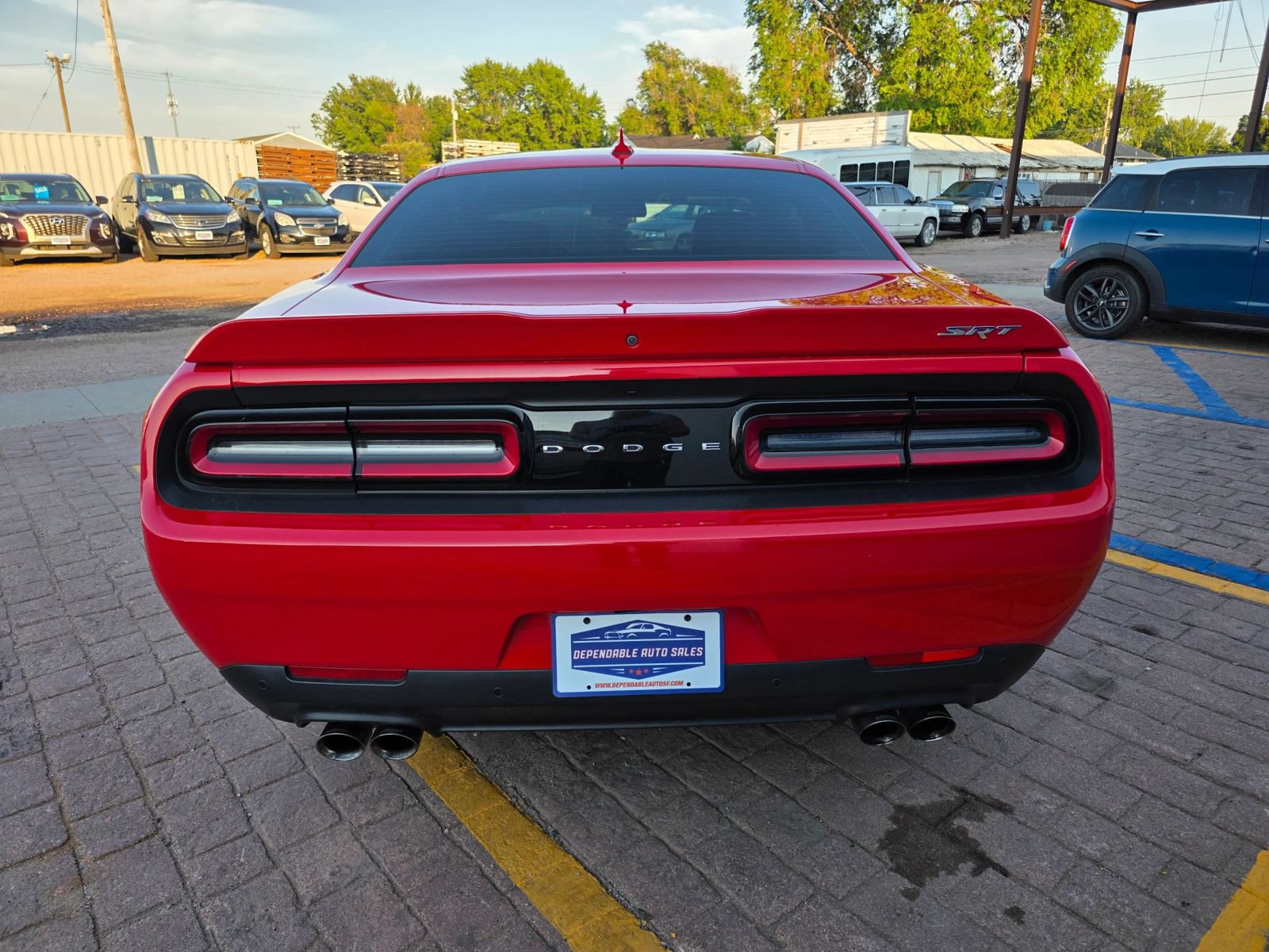 Used 2018 Dodge Challenger SRT w/ Technology Group RWD image 6