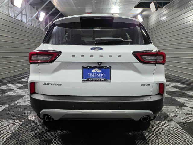 Used 2024 Ford Escape Active w/ Tech Pack #2 AWD/4WD image 6