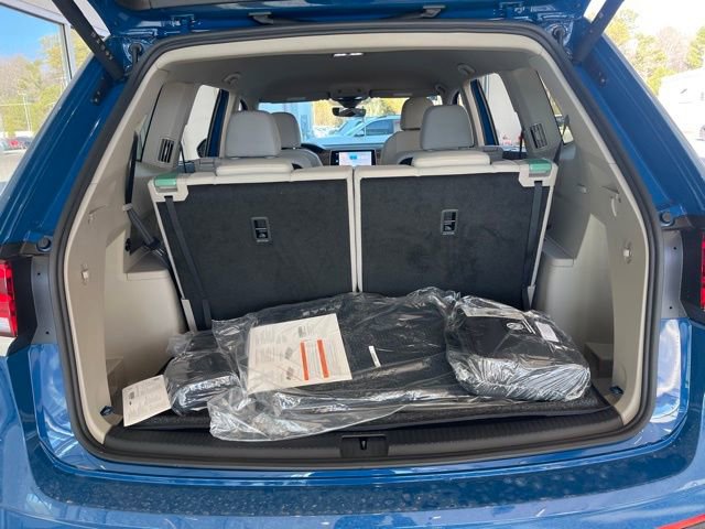 New 2025 Volkswagen Atlas SE image 21