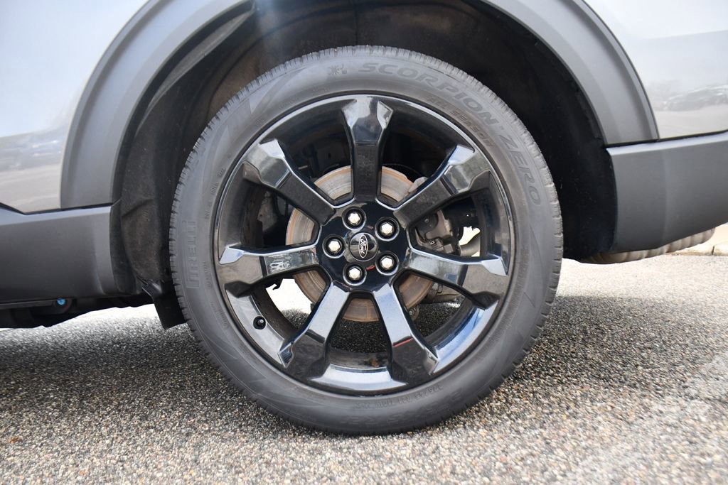 Used 2023 Ford Explorer ST-Line AWD/4WD image 40