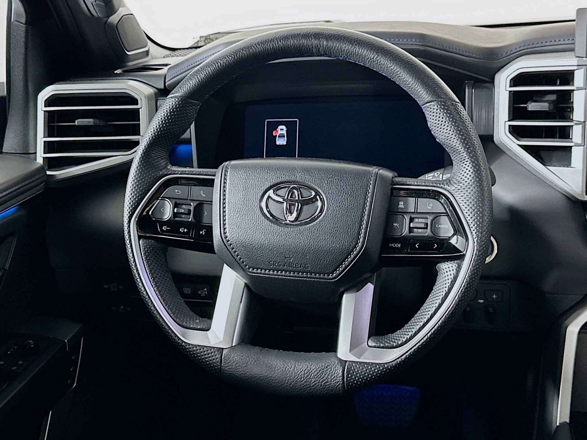 Used 2024 Toyota Tundra Platinum image 18