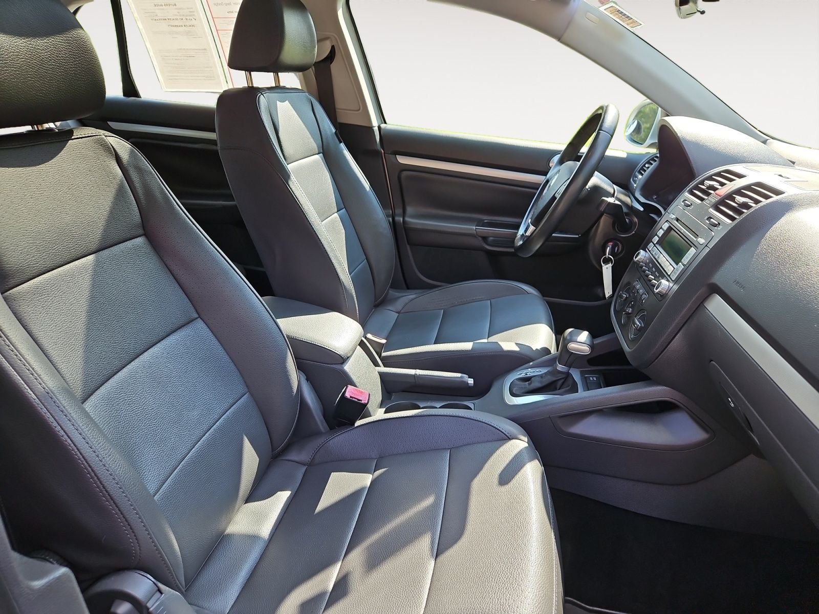 Used 2008 Volkswagen Jetta SE FWD image 15