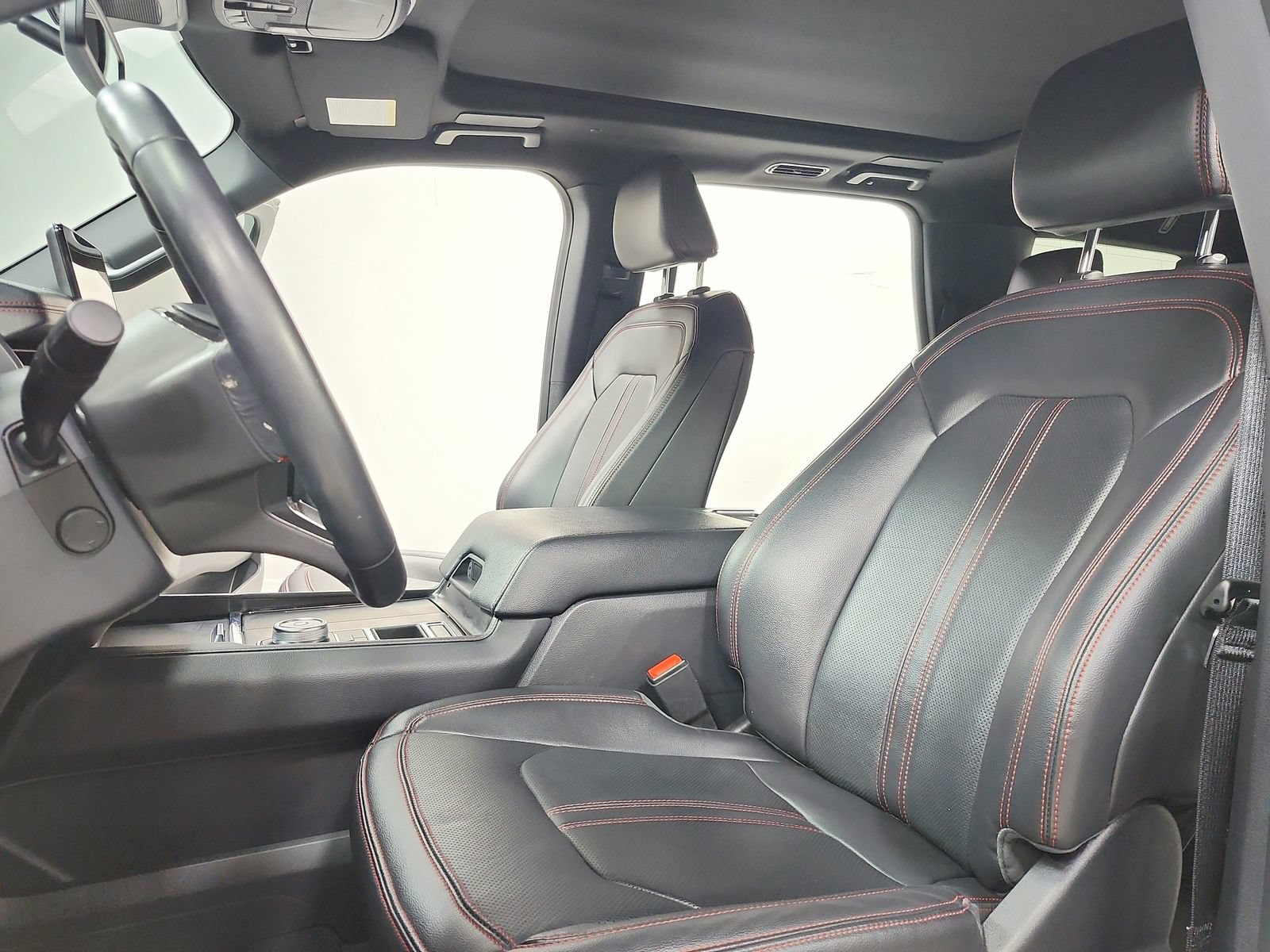 Used 2024 Ford Expedition Limited RWD image 20