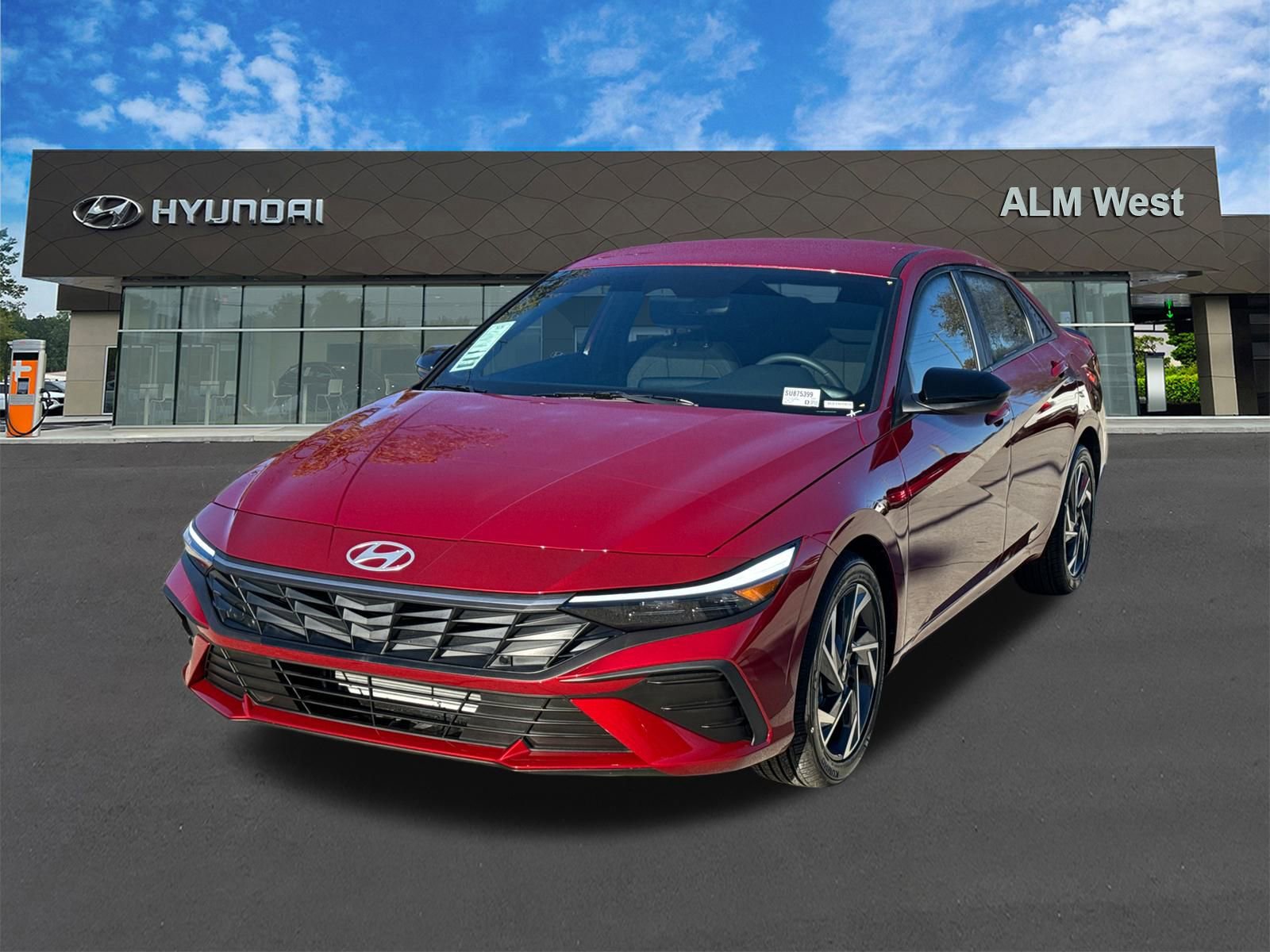 Used 2025 Hyundai Elantra Sport FWD image 1
