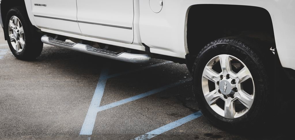 Used 2018 Chevrolet Silverado 2500 LTZ w/ Duramax Plus Package AWD/4WD image 25