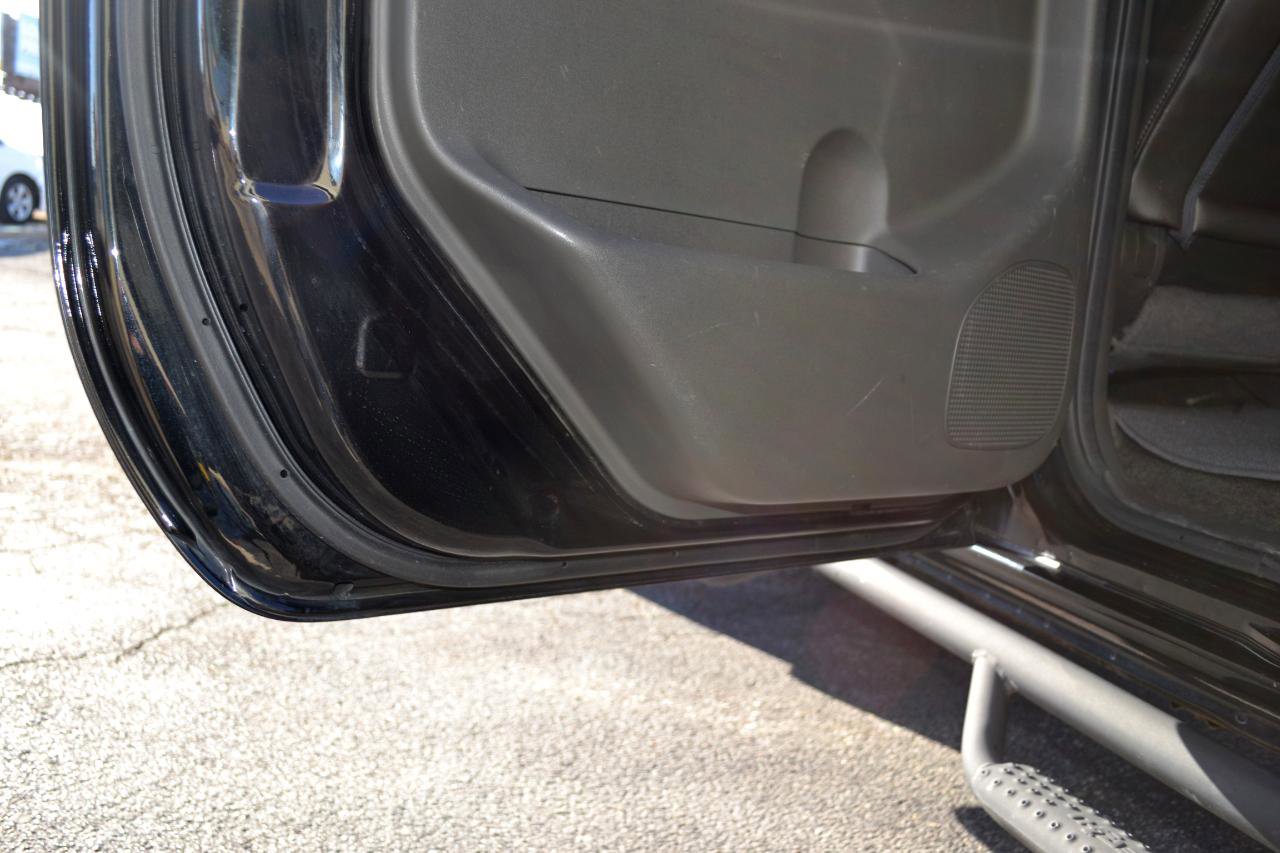 Used 2016 Nissan Frontier PRO-4X w/ Pro-4x Luxury Package image 44