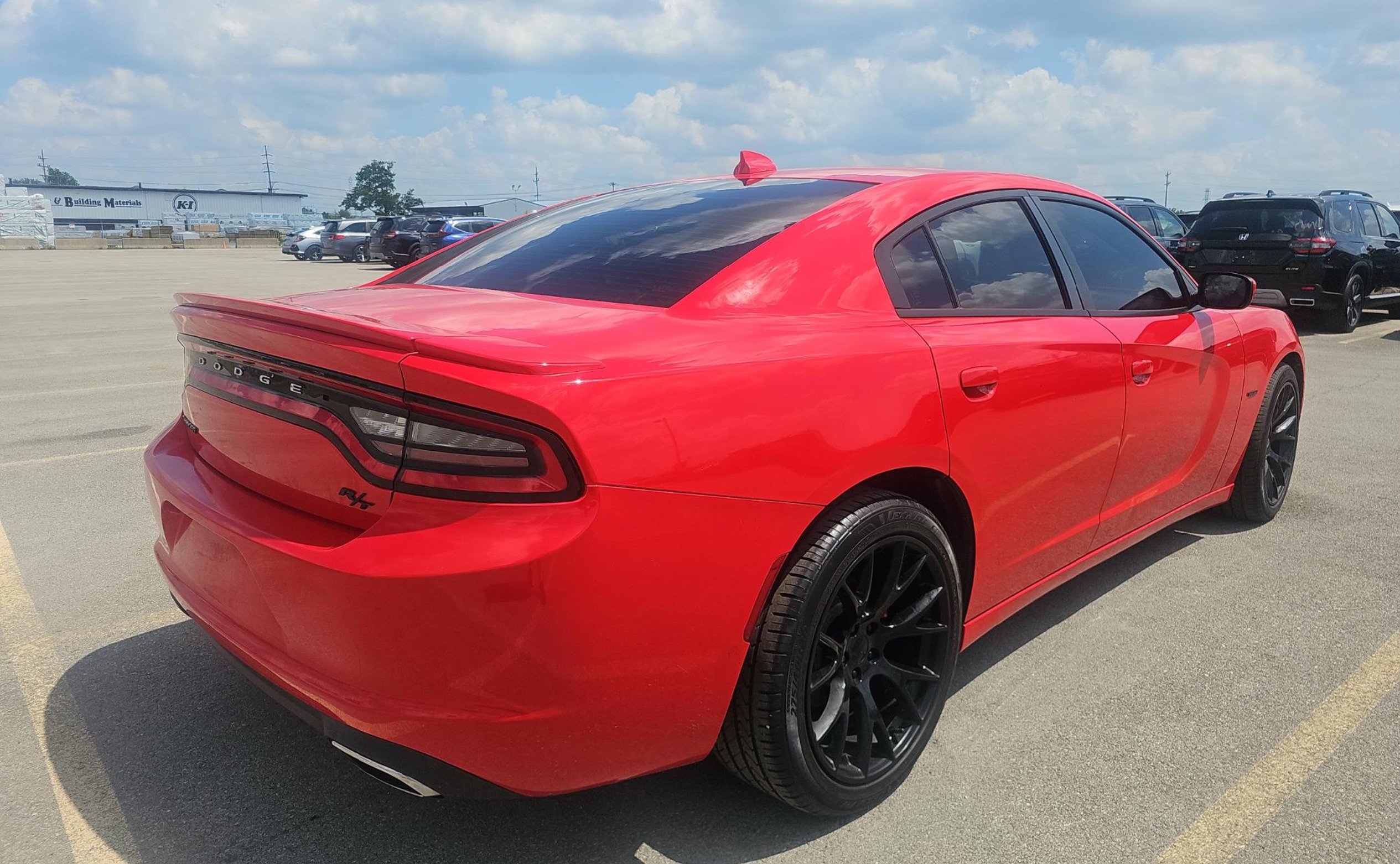 Used 2016 Dodge Charger R/T RWD image 4