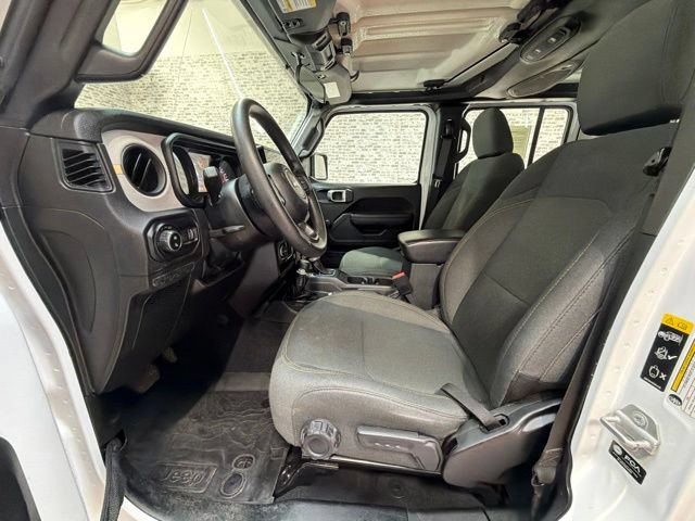 Used 2024 Jeep Gladiator Sport AWD/4WD image 21