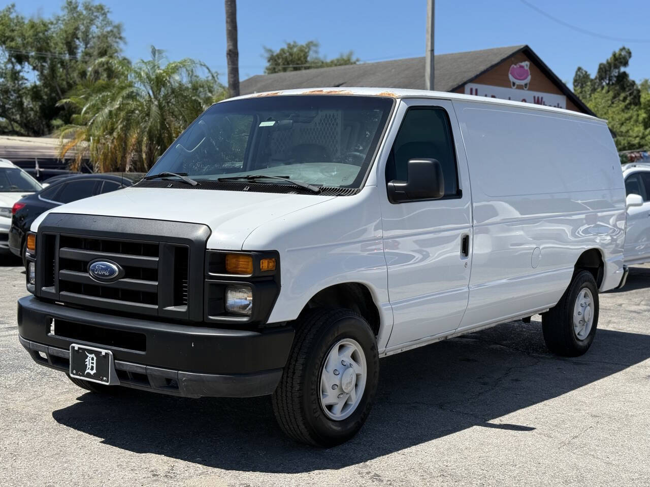 Used 2008 Ford E-250 and Econoline 250 RWD image 2