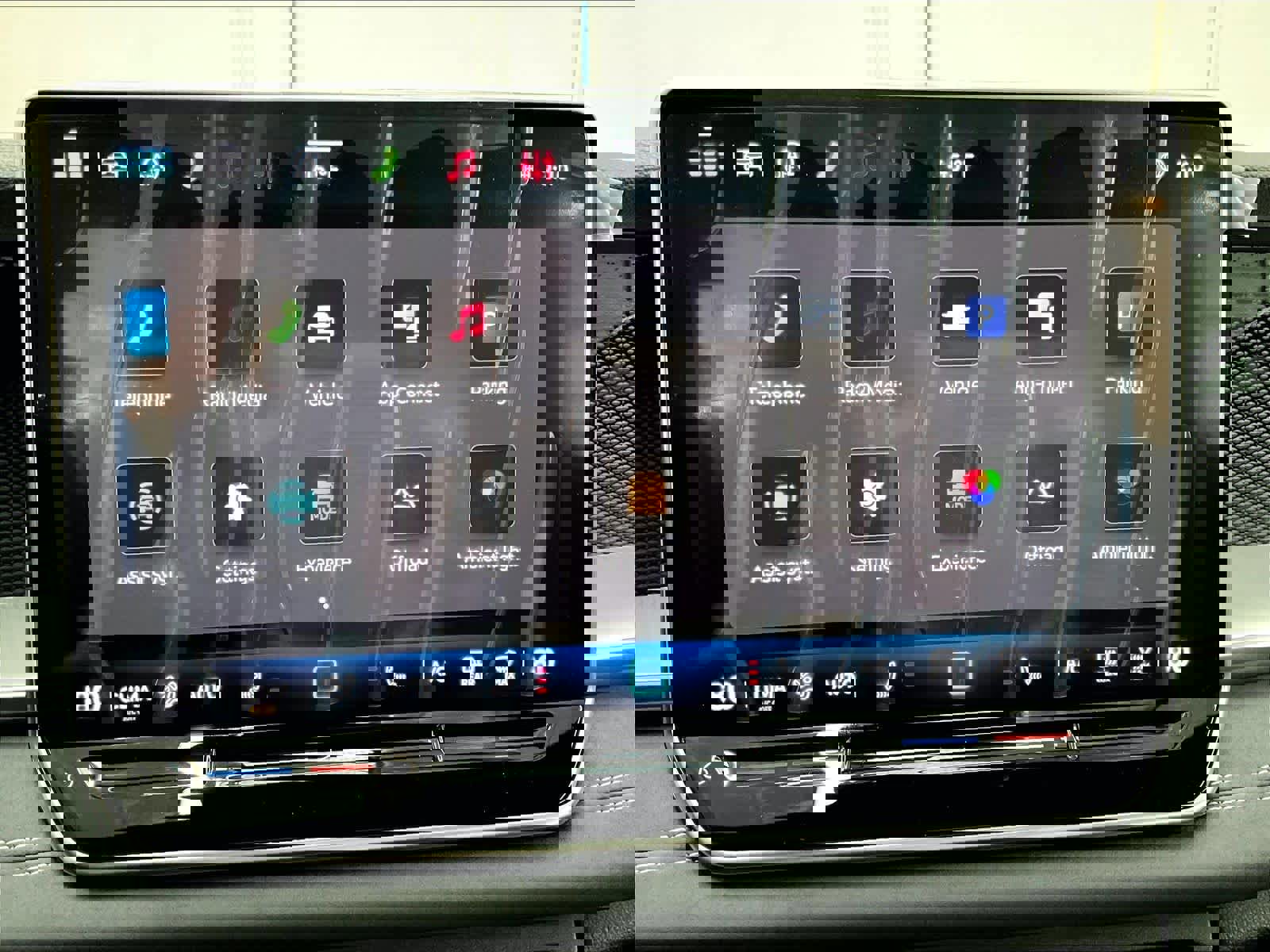 New 2026 Volkswagen Tiguan SE R-Line image 22