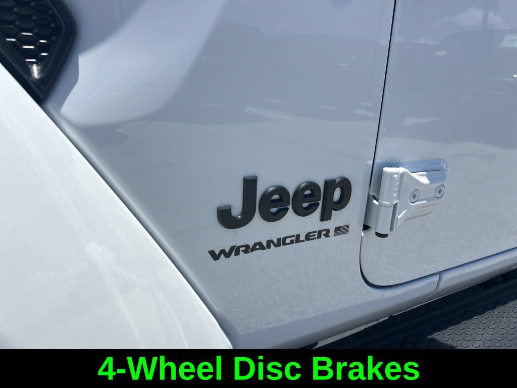 Certified 2025 Jeep Wrangler Unlimited Sahara AWD/4WD image 20