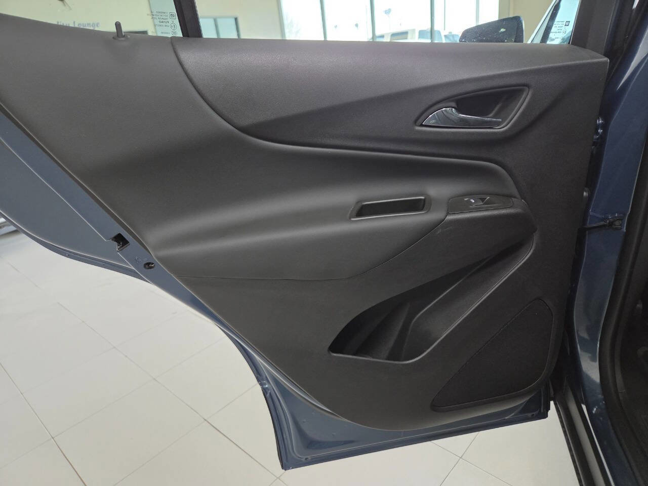 Used 2024 Chevrolet Equinox LT w/ LPO, Floor Liner Package image 16