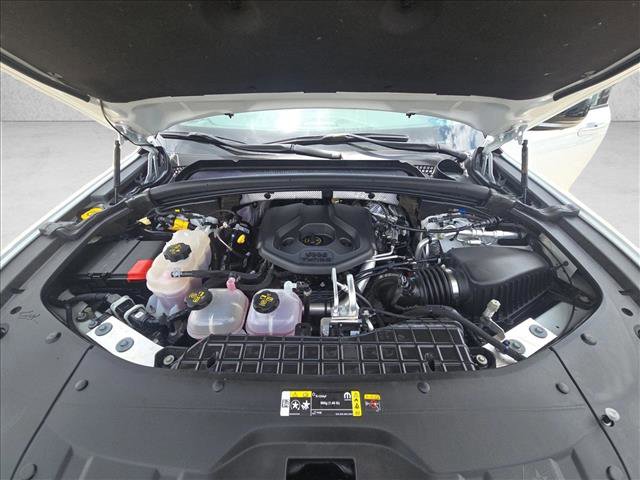 Used 2022 Jeep Grand Cherokee Summit w/ Luxury Tech Group V AWD/4WD image 21