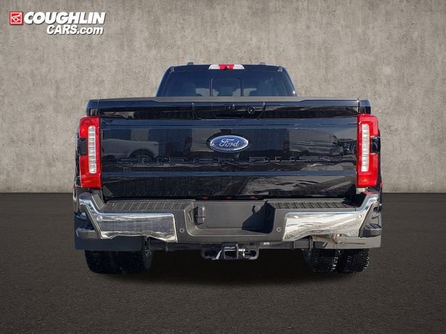 New 2026 Ford F450 XLT w/ XLT Premium Package image 7