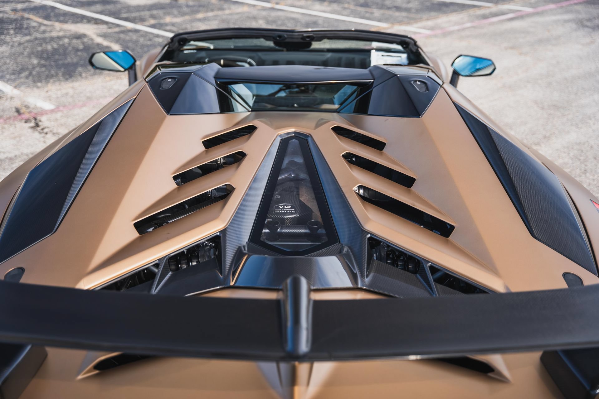 Used 2021 Lamborghini Aventador SVJ AWD/4WD image 36