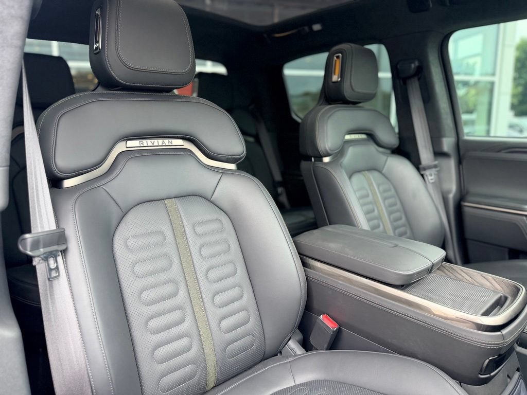 Used 2023 Rivian R1T Launch Edition AWD/4WD image 22
