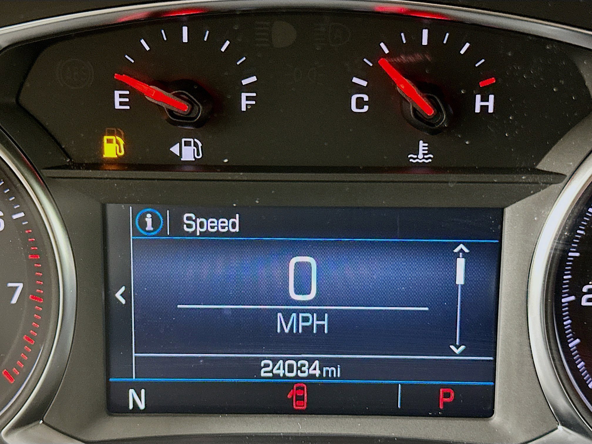 Used 2023 GMC Acadia SLE w/ Driver Convenience Package image 19