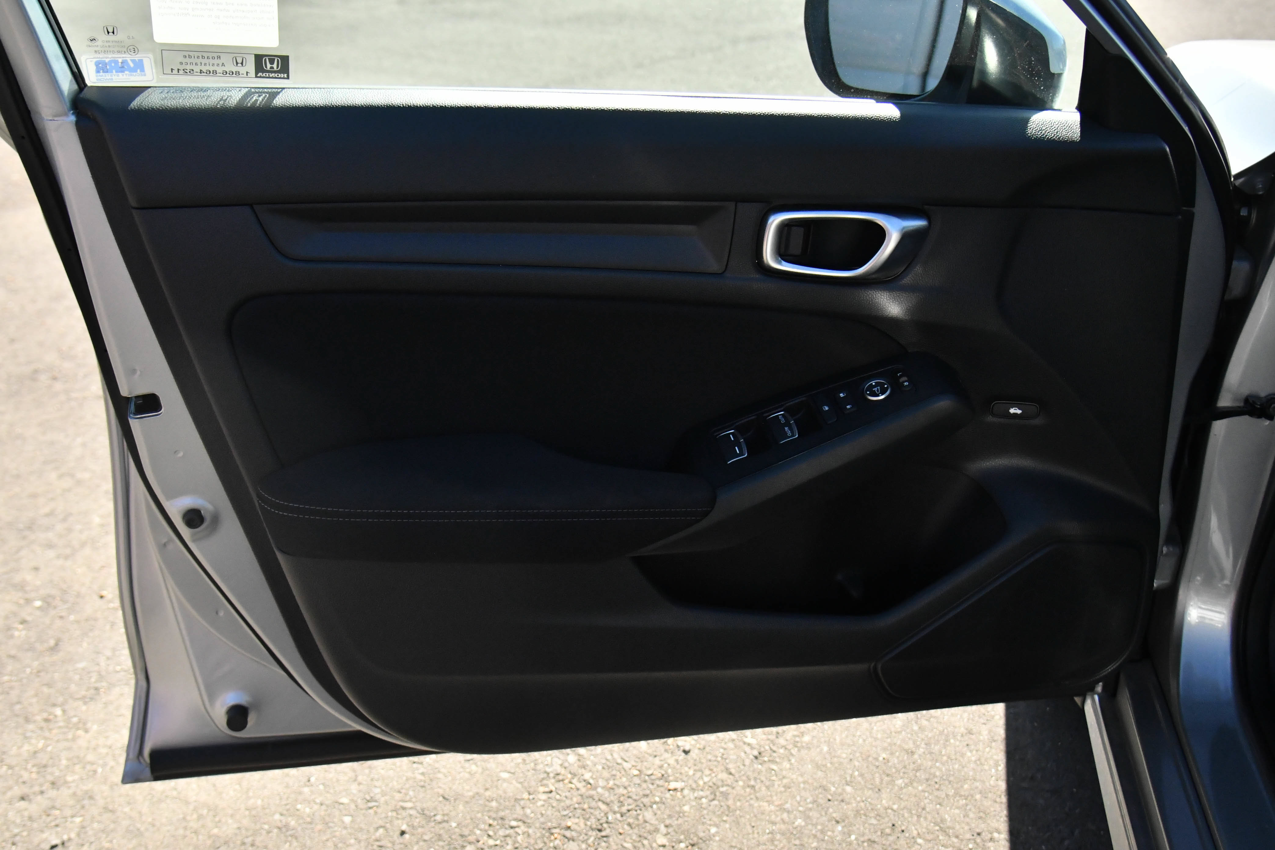 Used 2025 Honda Civic LX image 13