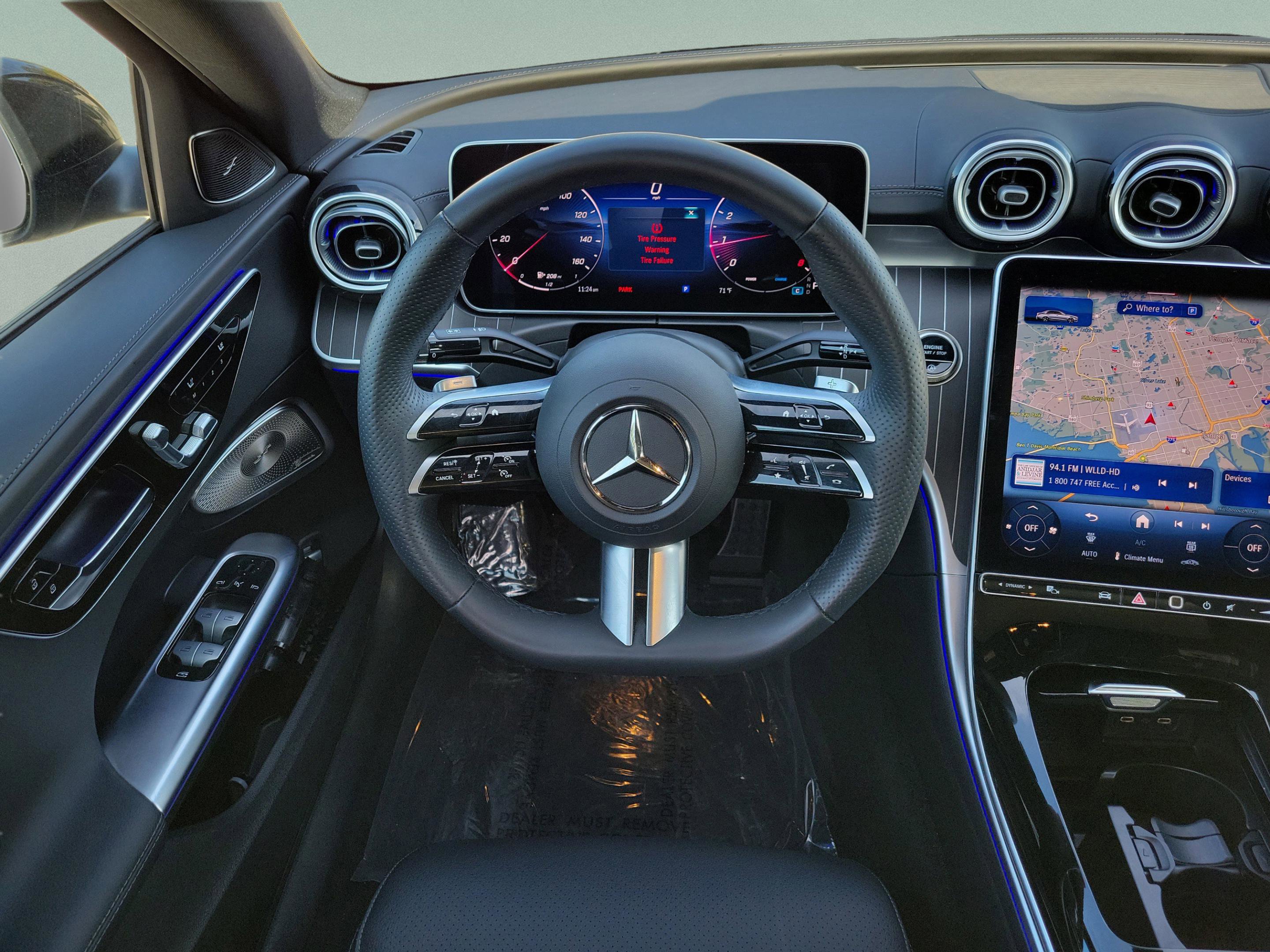 Used 2025 Mercedes-Benz C 300 Sedan image 9