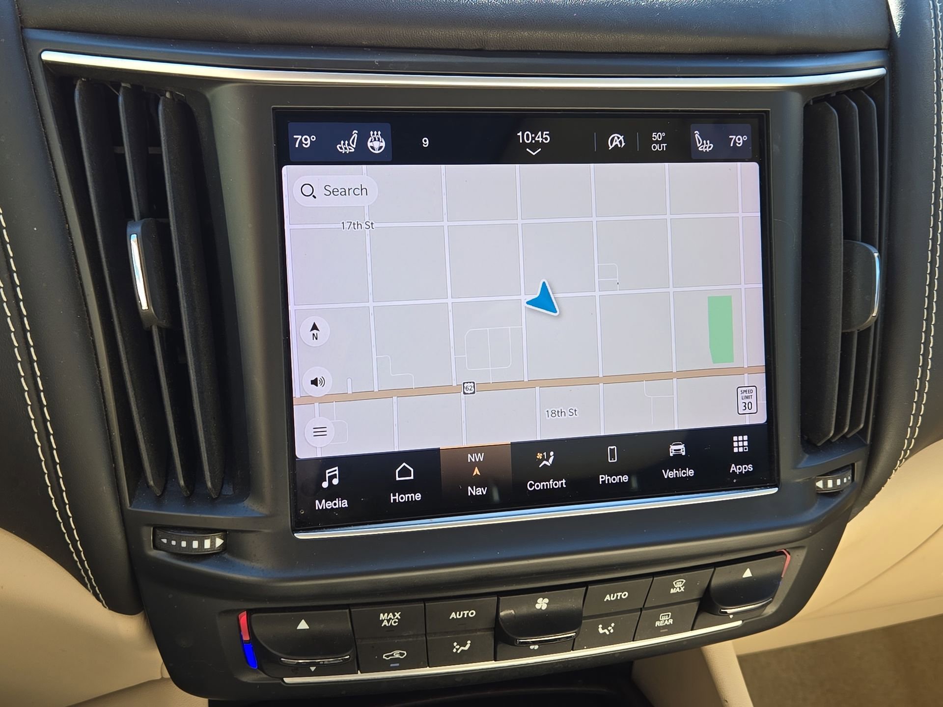 Used 2022 Maserati Levante GT AWD/4WD image 19