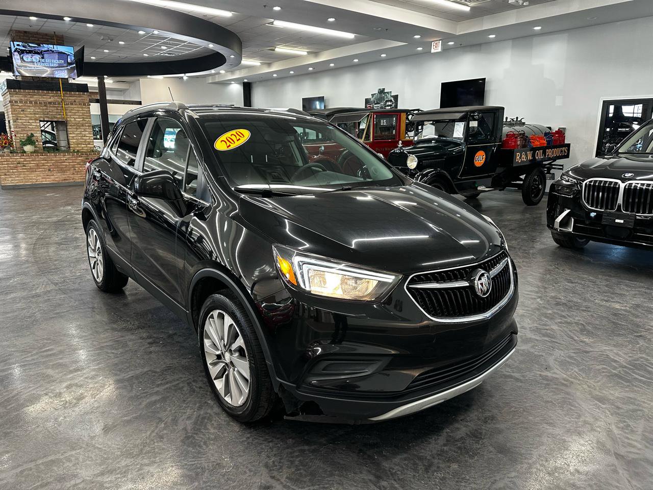 Used 2020 Buick Encore Preferred w/ Safety Package image 3