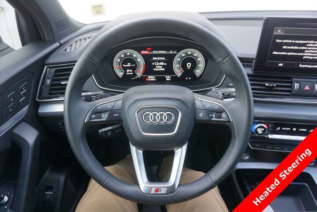 Used 2024 Audi Q5 2.0T Prestige w/ Prestige Package image 3