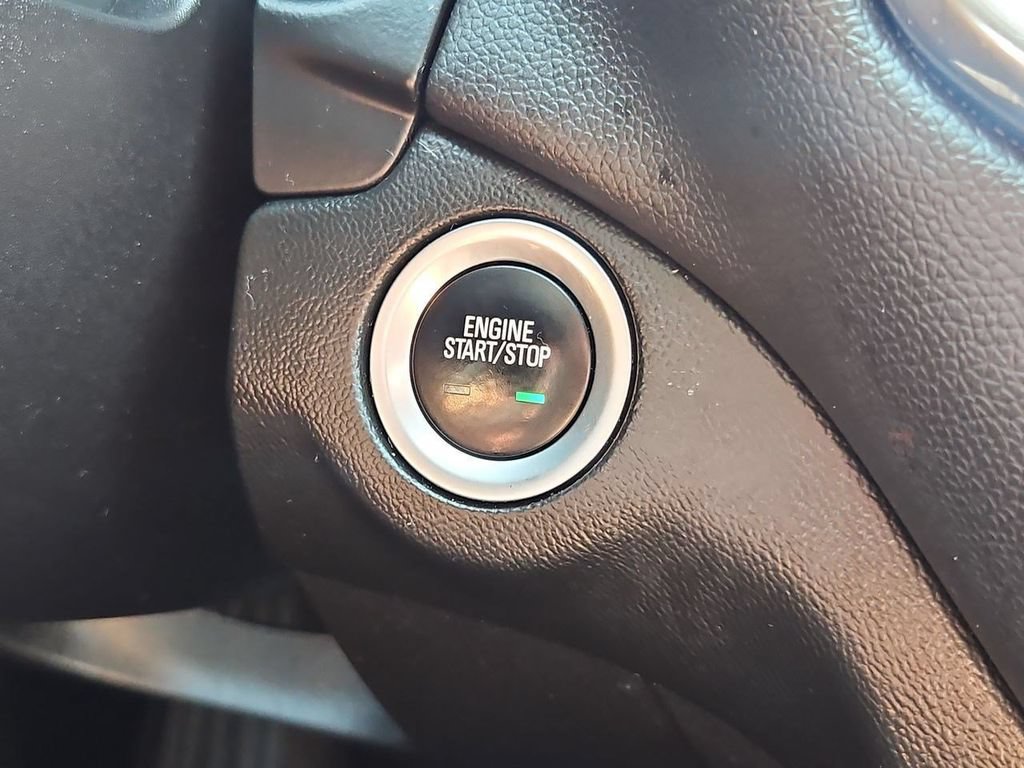 Used 2019 Chevrolet Equinox LT AWD/4WD image 16