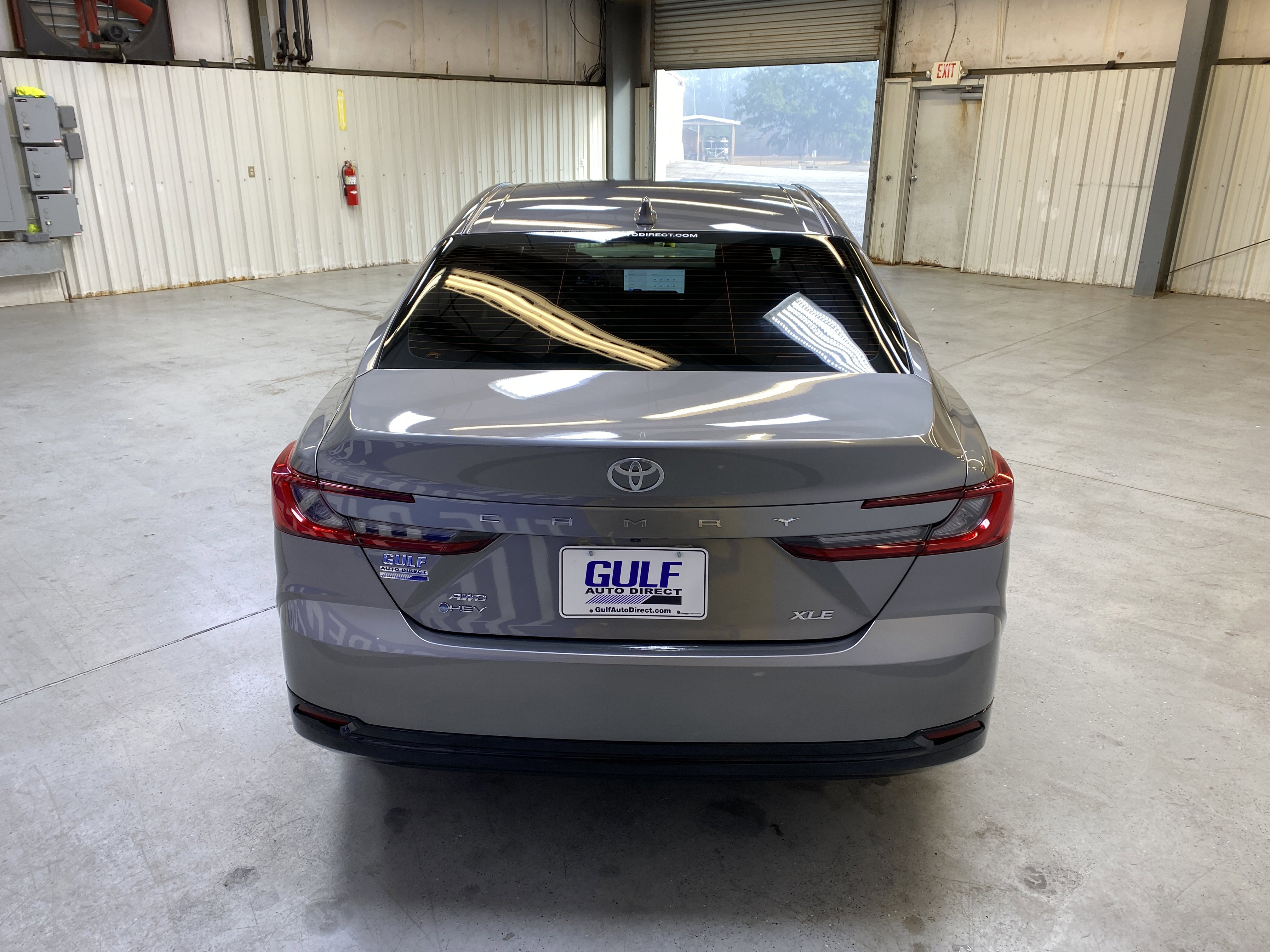 Used 2025 Toyota Camry XLE image 7
