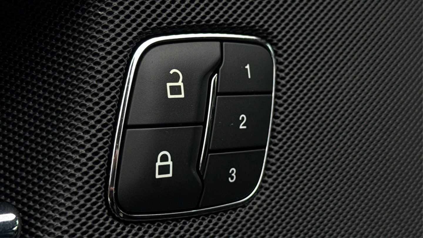 Used 2019 Lincoln Nautilus Reserve FWD image 55