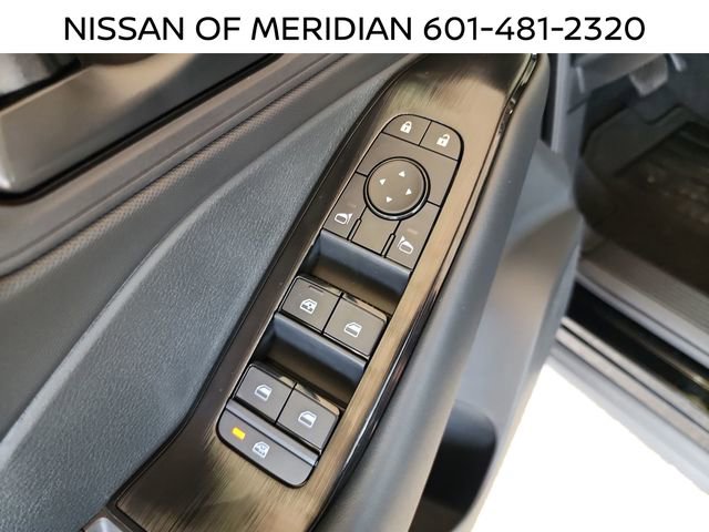 New 2026 Nissan Rogue S image 10