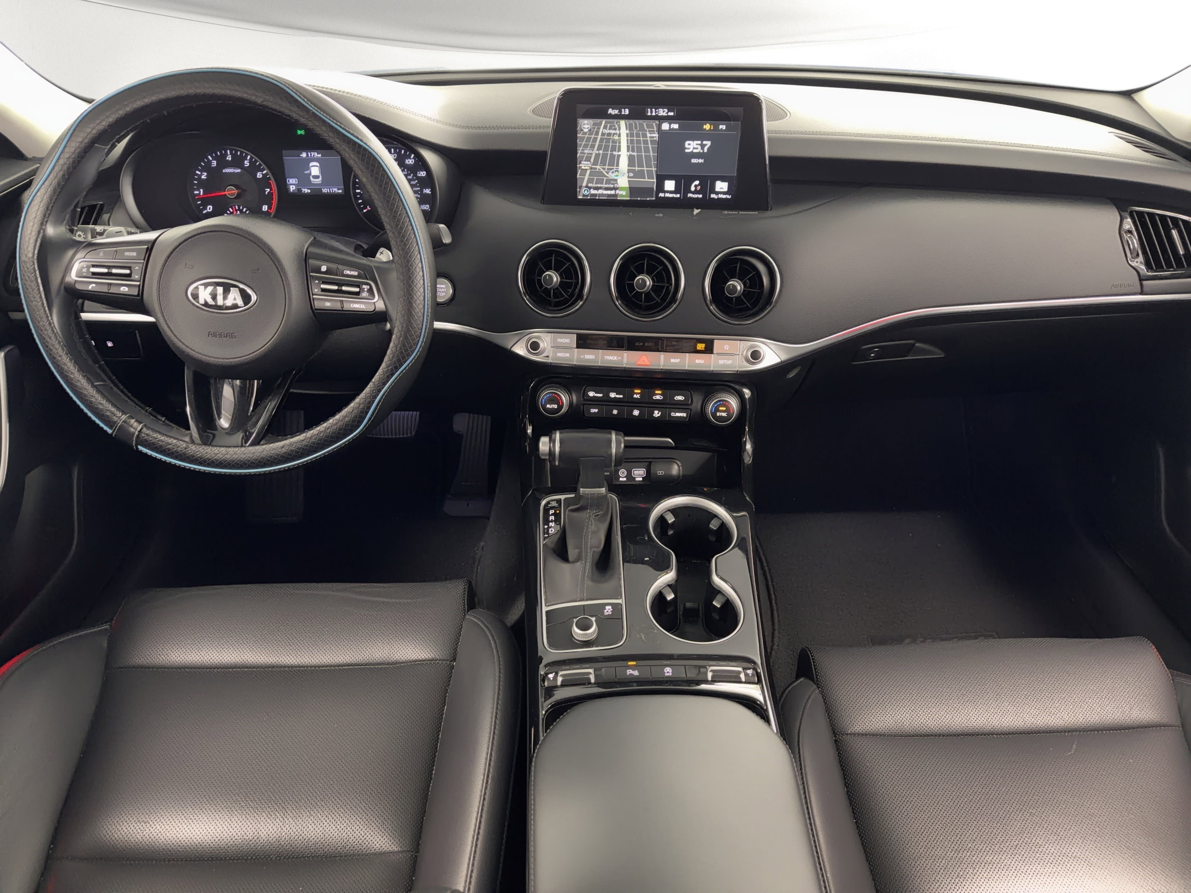 Used 2019 Kia Stinger w/ Sun & Sound Package RWD image 19