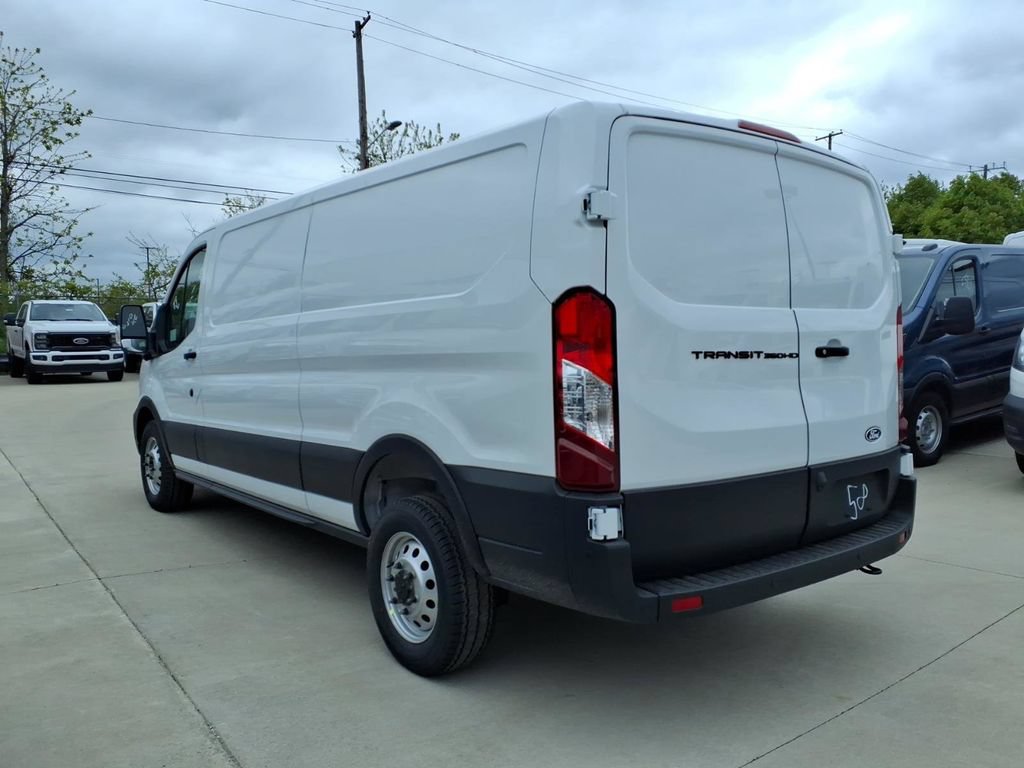 New 2026 Ford Transit 350 148 Low Roof RWD image 7
