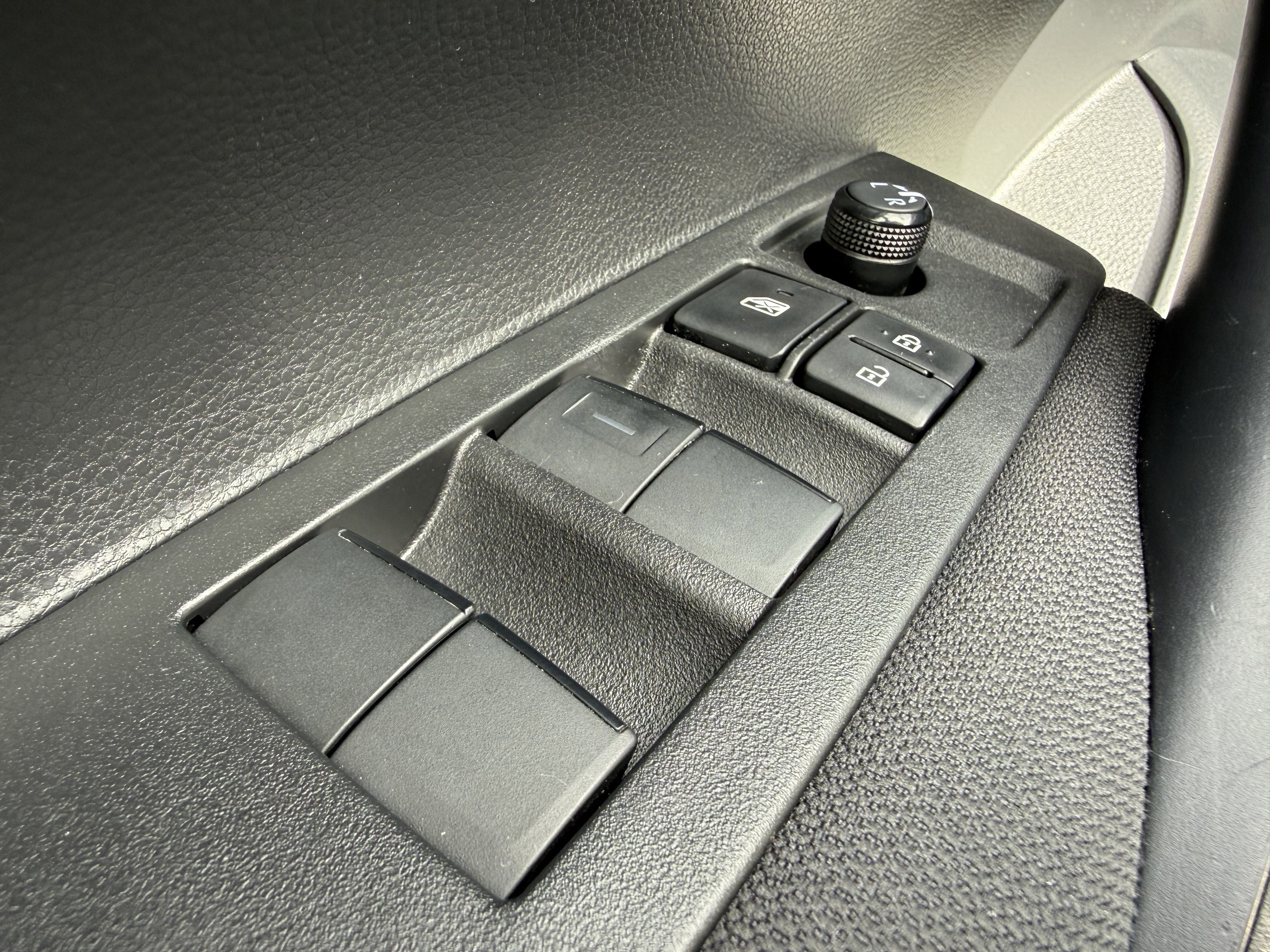 Used 2024 Toyota Corolla LE image 13