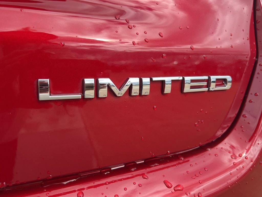 Used 2025 Jeep Compass Limited image 5