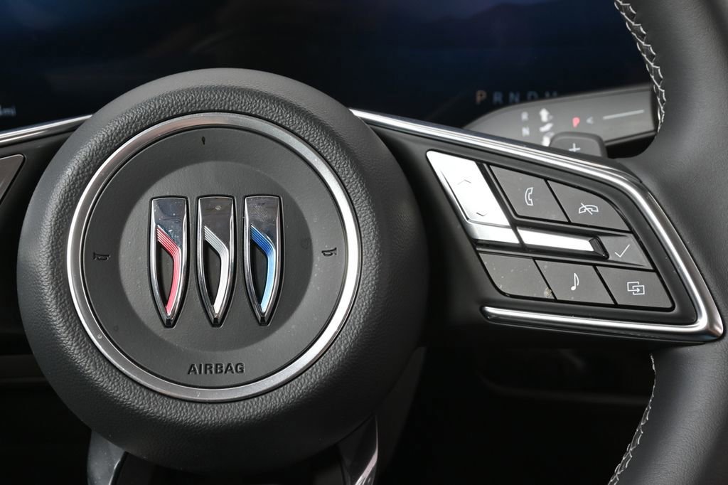New 2025 Buick Envision Preferred image 11