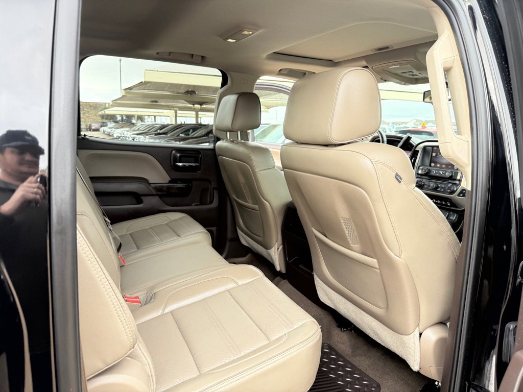 Used 2015 GMC Sierra 2500 Denali w/ Duramax Plus Package image 20