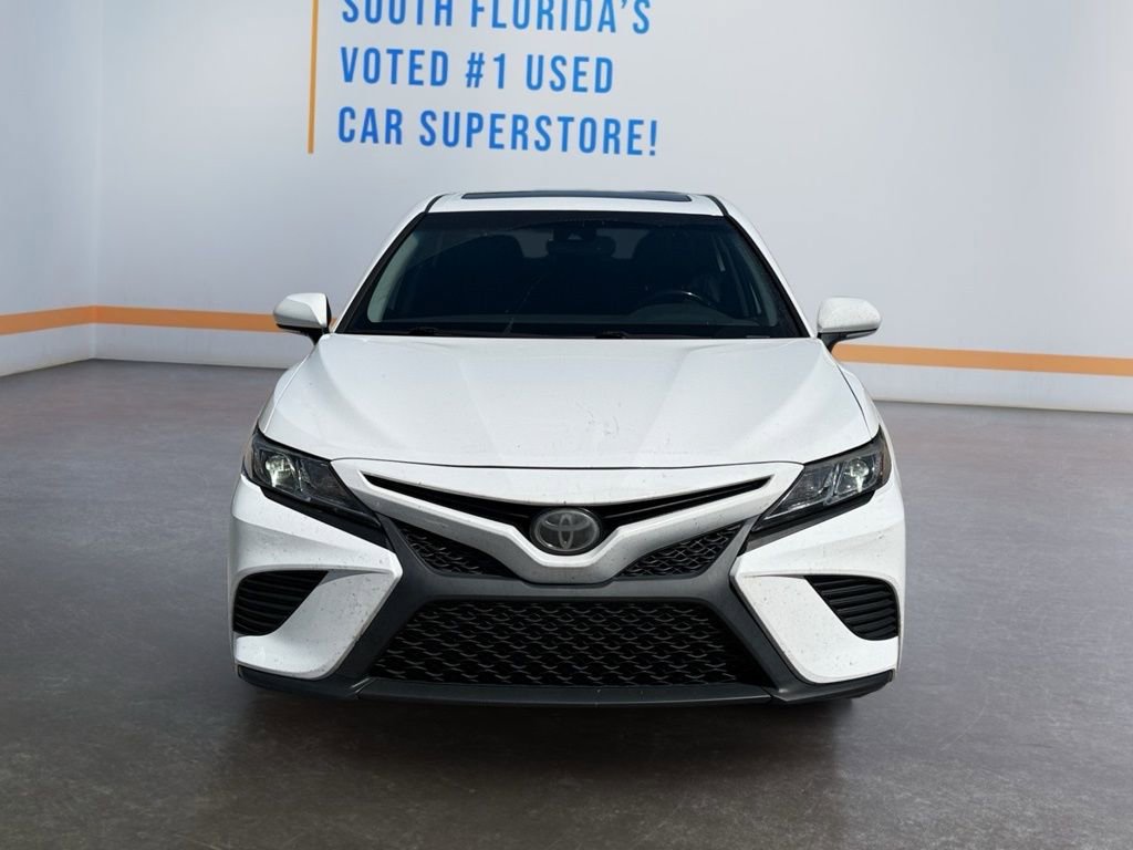 Used 2020 Toyota Camry SE w/ Convenience Package image 9