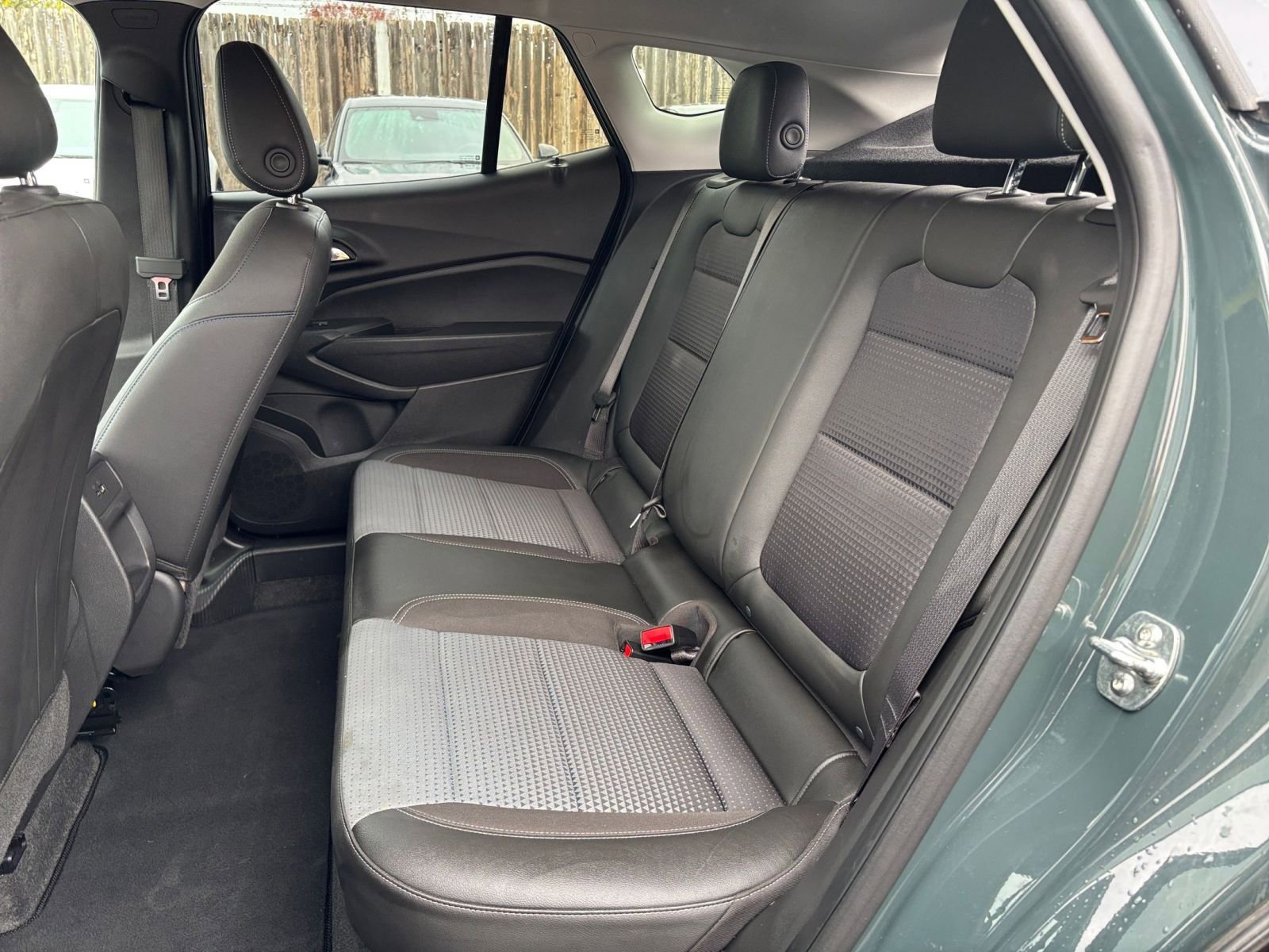 Used 2025 Chevrolet Trax LT image 20