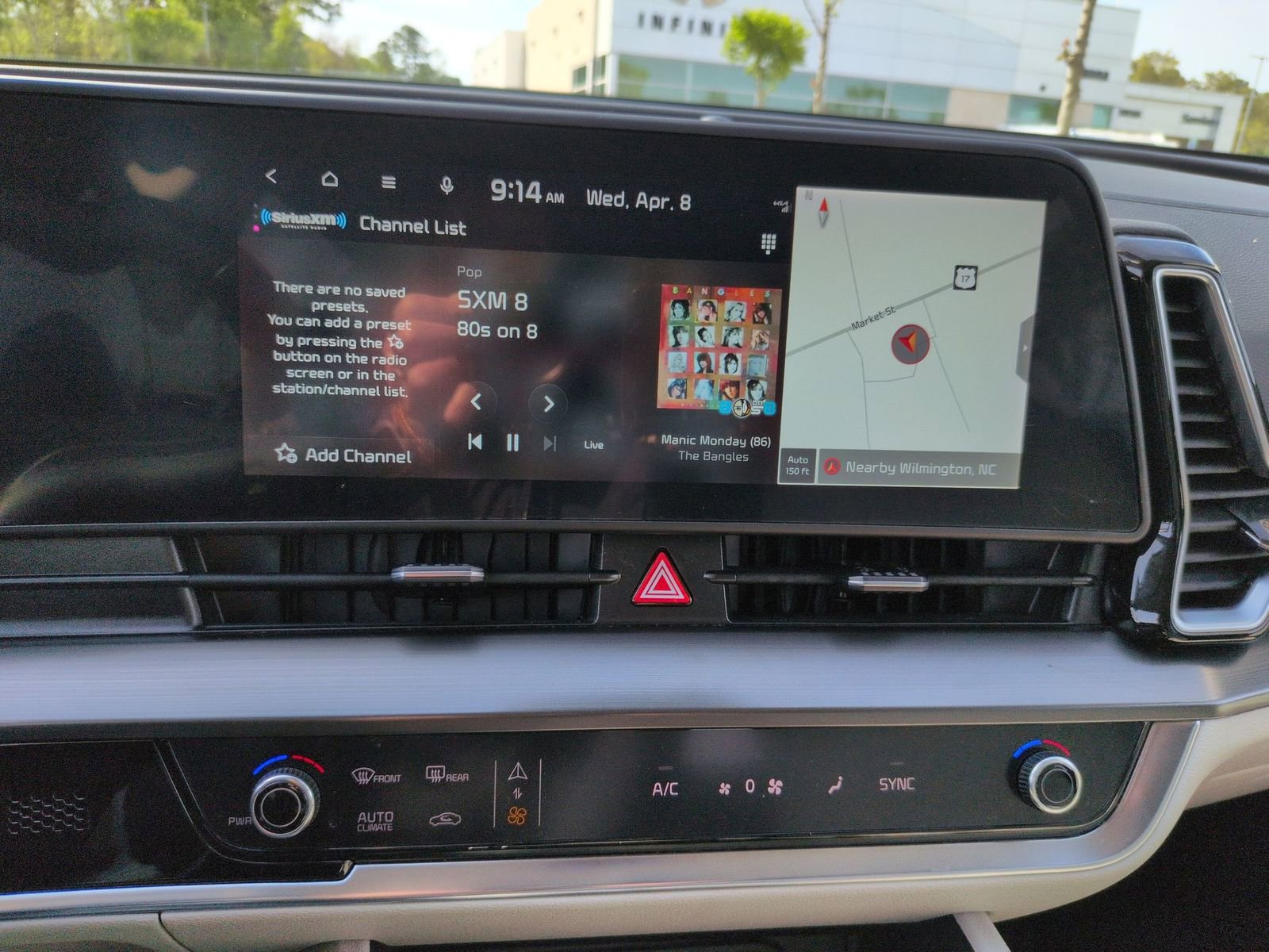 Used 2024 Kia Sportage EX image 20