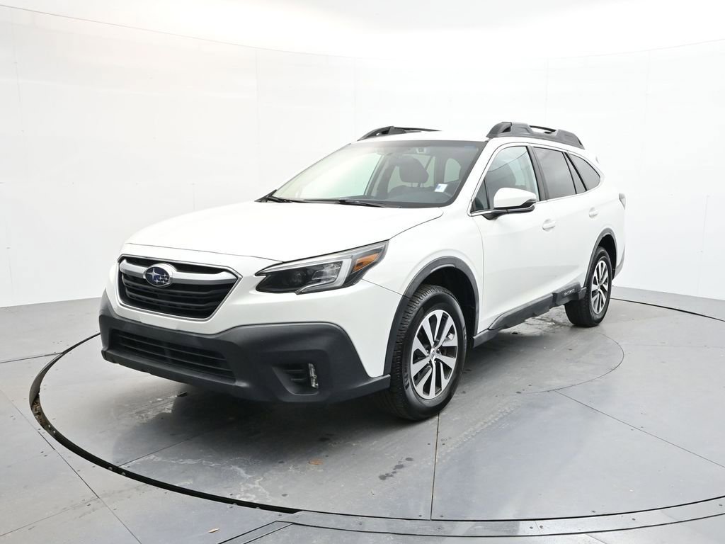 Used 2020 Subaru Outback Premium image 3