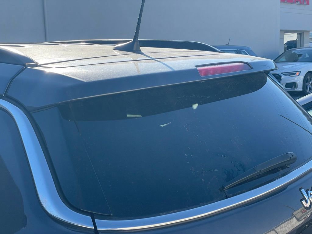 Used 2022 Jeep Compass Latitude image 29