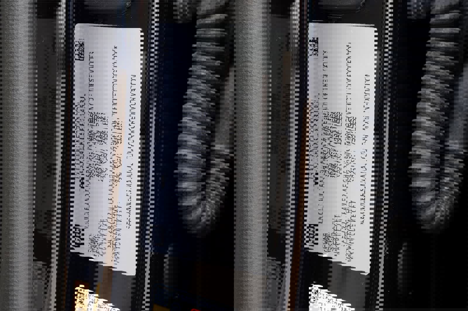 Used 2023 Cadillac Escalade Premium Luxury Platinum image 27