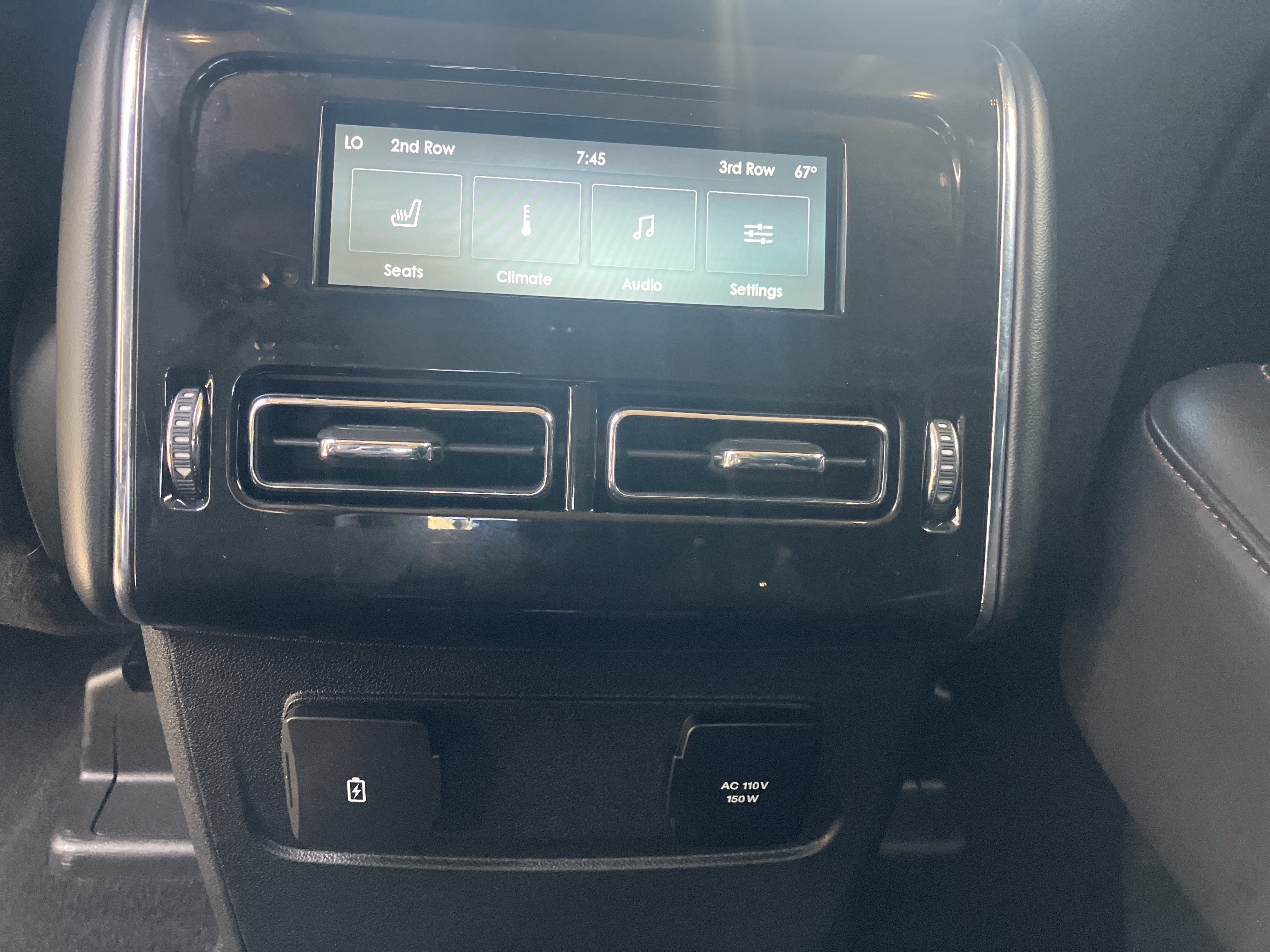 Used 2020 Lincoln Aviator Grand Touring w/ Elements Package Plus AWD/4WD image 17