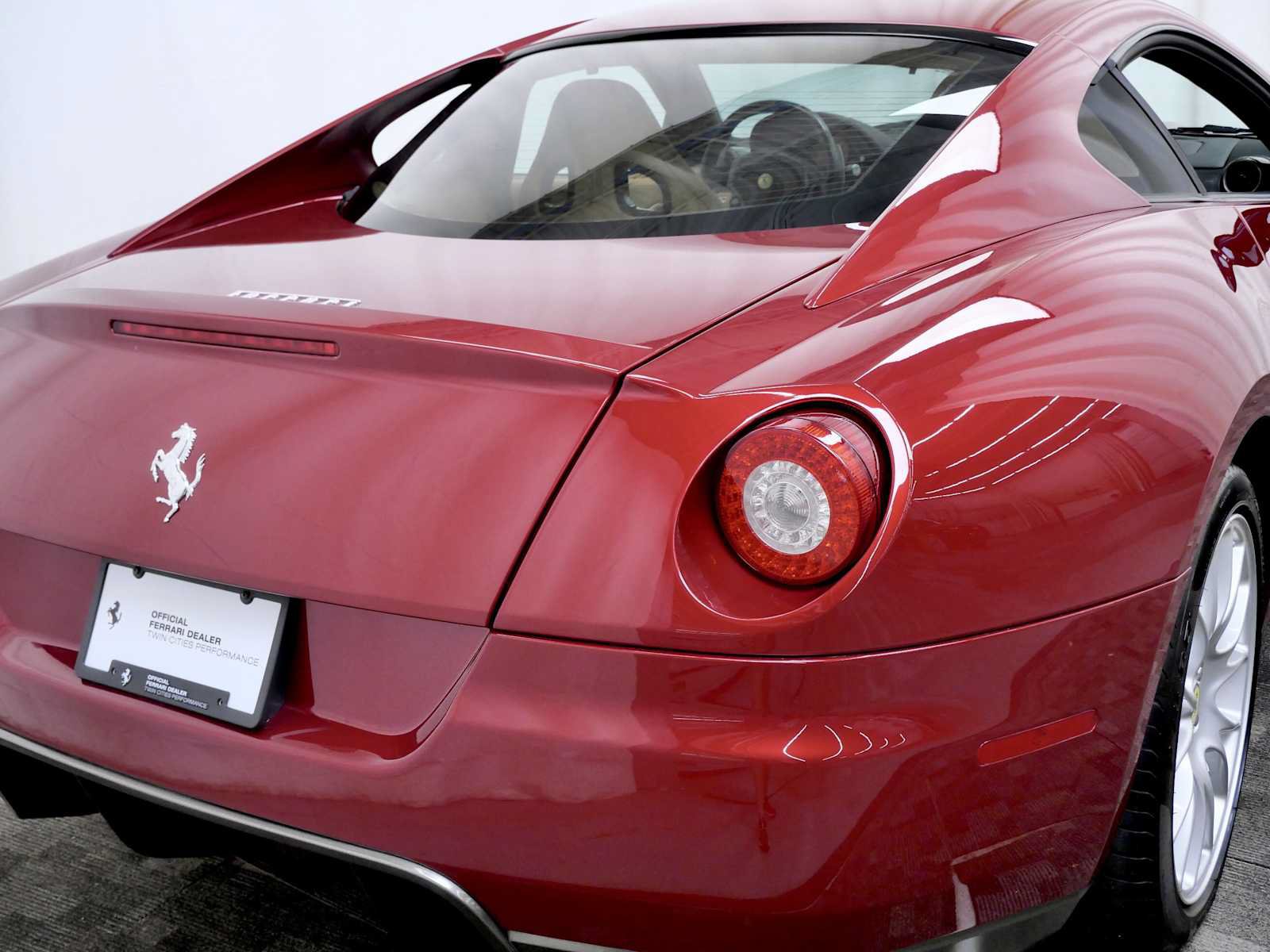 Used 2007 Ferrari 599 GTB Fiorano RWD image 12