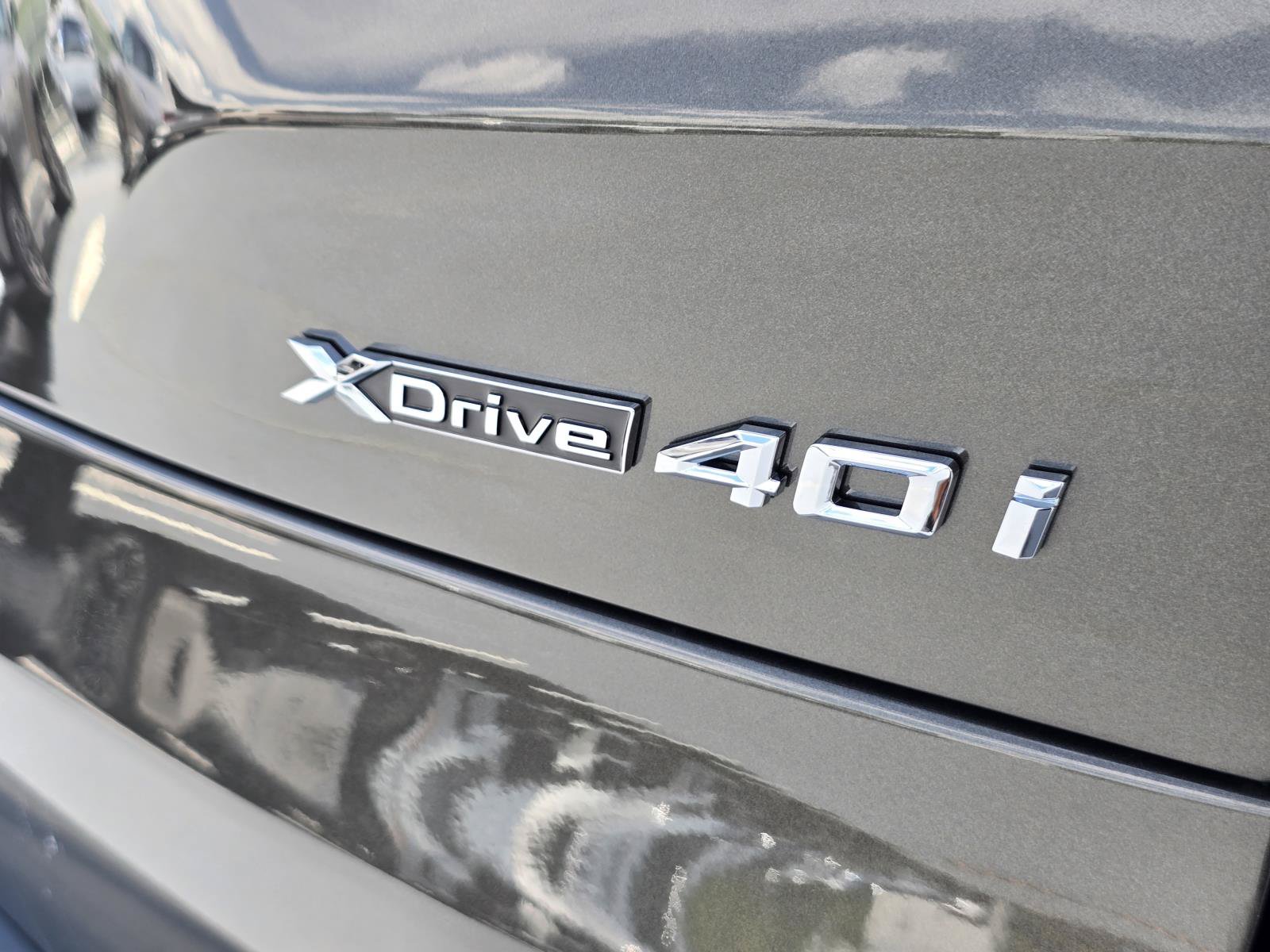 New 2026 BMW X5 xDrive40i w/ Executive Package AWD/4WD image 4