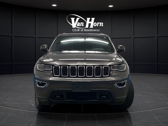 Used 2020 Jeep Grand Cherokee Laredo w/ Quick Order Package 2BN North AWD/4WD image 2