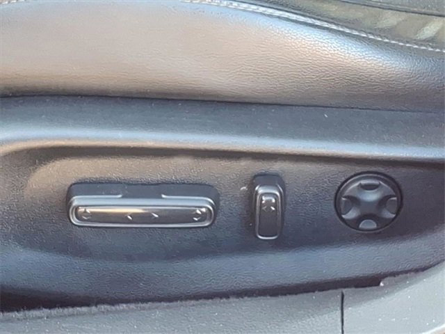 Used 2018 Honda Accord Touring image 9