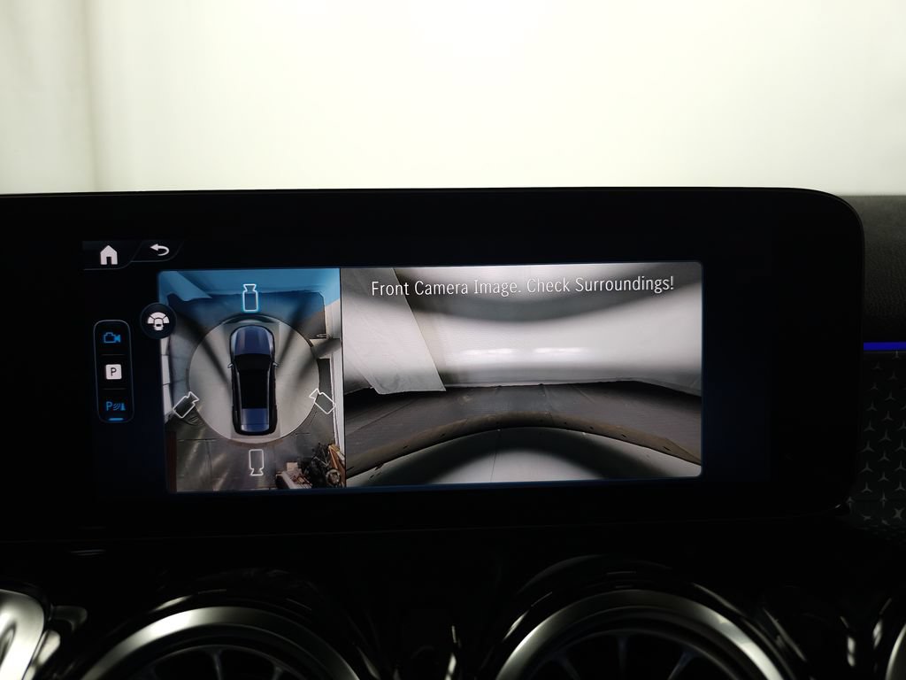 Certified 2026 Mercedes-Benz GLB 250 4MATIC image 18