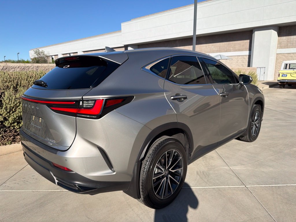 Used 2023 Lexus NX 350h AWD image 3